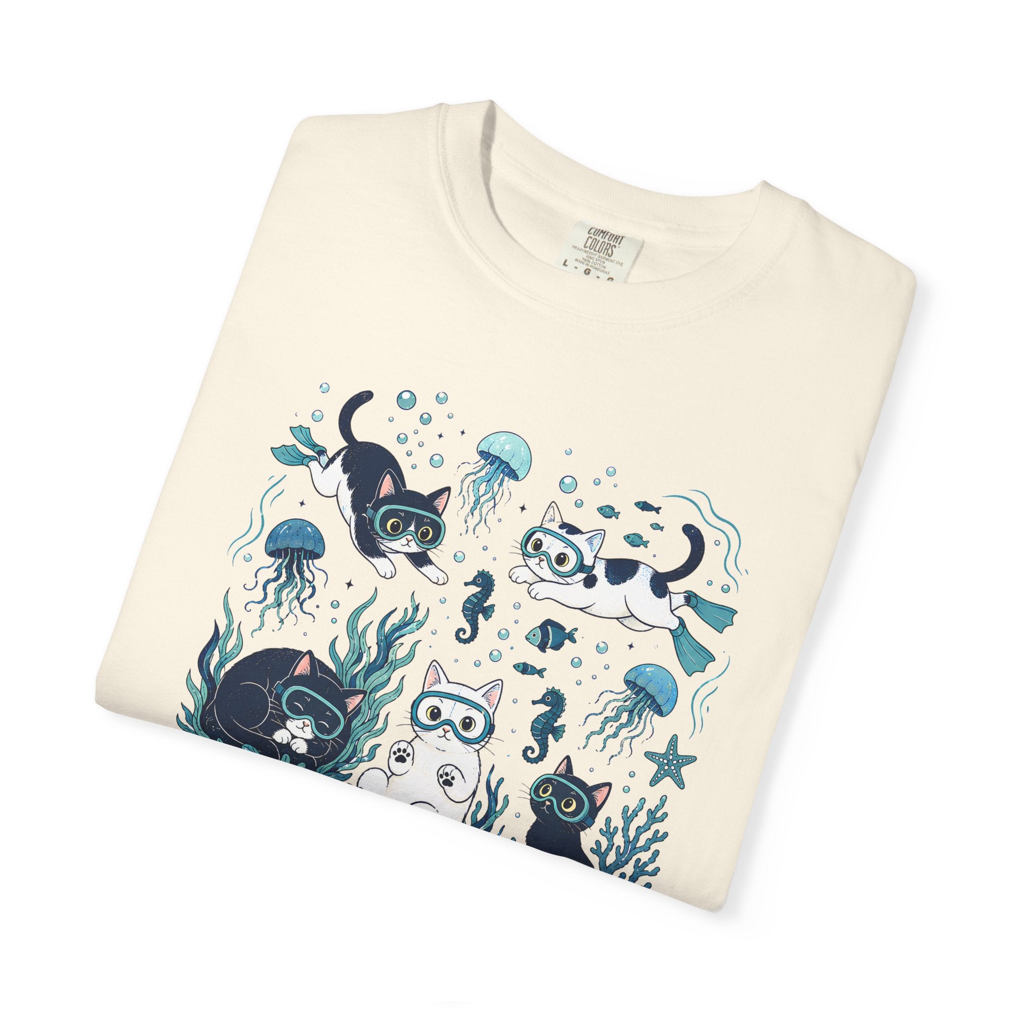 Underwater Cats Graphic T-Shirt